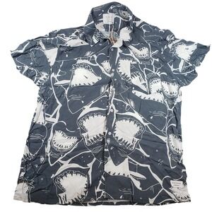Duvin Design Co Jaws Shark Print Short Sleeve Button Up Shirt Mens XL SSB6005BLU